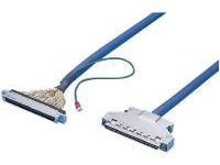 Cables cuadrados: cable redondo con conector IEEE, montaje en panel